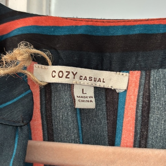 🎈4 LISTINGS FOR $20 Cozy Casual orange black teal striped blouse with pockets L - Picture 3 of 6